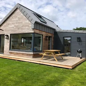 Nouveau ! La Du Bout Du Monde -saint-mathieu : Votre Pied-à-terre Breton Standing pl02 Villa